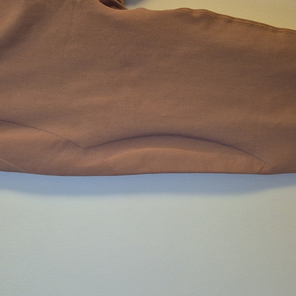 SHEFIT Seamless Leggings V-Waist Color Chestnut/Rose Gold 4 Way Stretch Lg - Picture 5 of 7